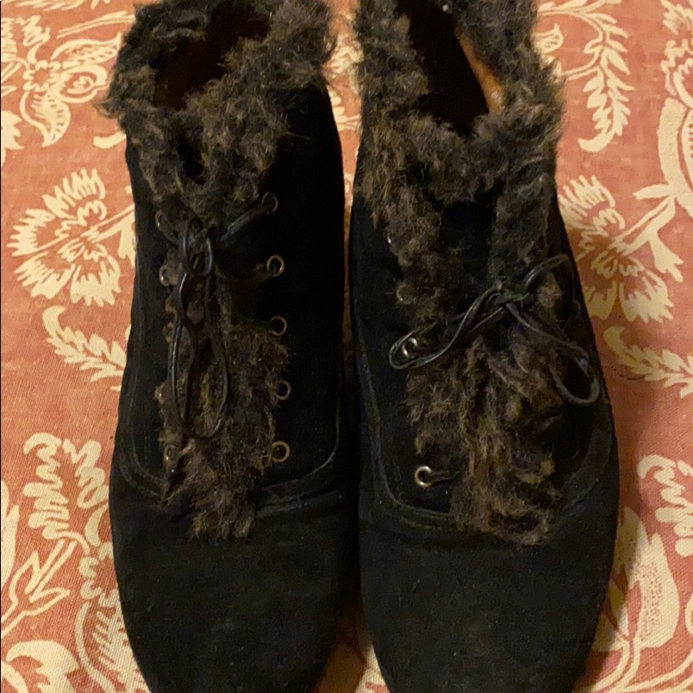 High heel boots